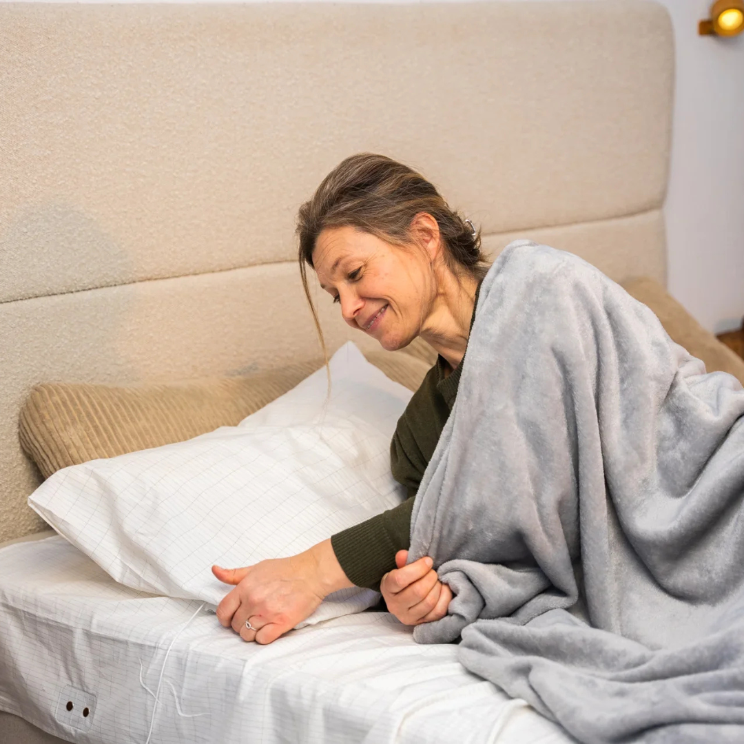 Cervitae™ Grounding Sheet